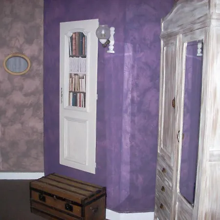 Du Chateau Отель 2*
