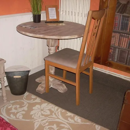 Hotel Du Chateau 2*