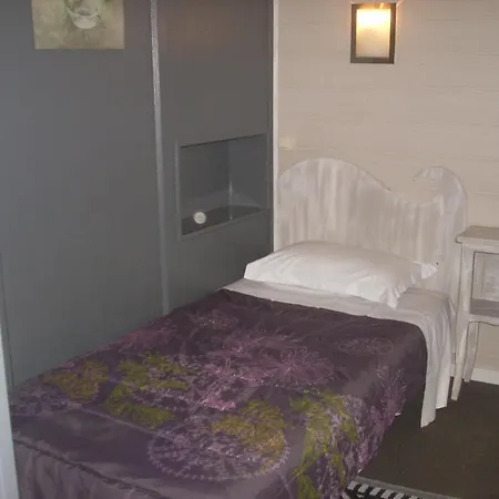 Du Chateau 2* Nantes