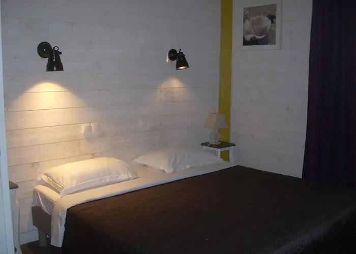 Du Chateau 2* Nantes