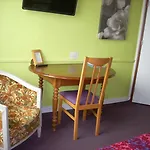 Du Chateau