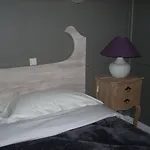Du Chateau Hotel