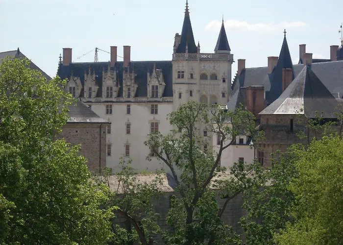 Du Chateau Nantes